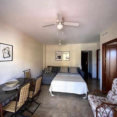 Apt In Central Torremolinos, Av Palma De Mallorca Nº 12 Luaran gambar