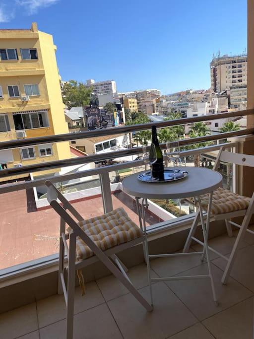 Apt In Central Torremolinos, Av Palma De Mallorca Nº 12 Luaran gambar